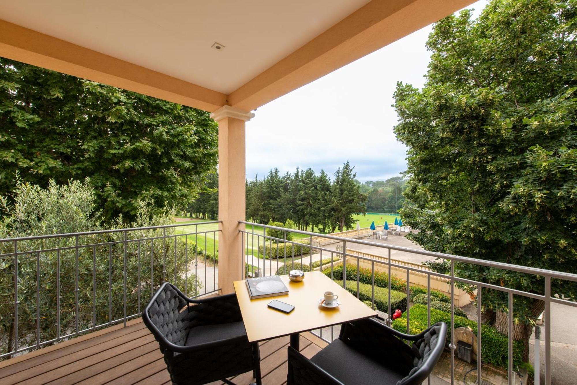 Hotel Golf & Spa Chateau De La Begude The Originals Collection Valbonne Exterior photo